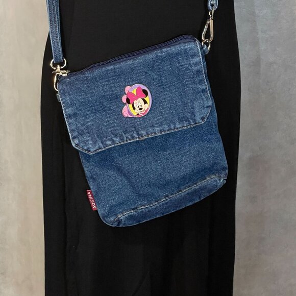 Disney Minnie Mouse Trading Pin Jumbo Hair Bow Badge Lapel Pin Brooch Jewelry - Picture 10 of 12